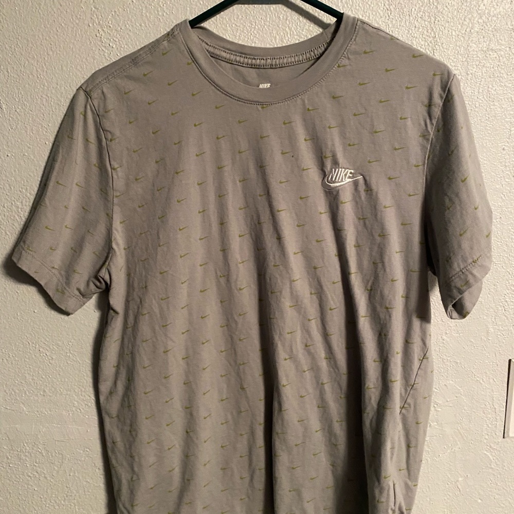 Nike T-Shirt